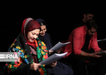 اعلام آمار متون متقاضی بخش مسابقه صحنه‌ای جشنواره تئاتر فجر