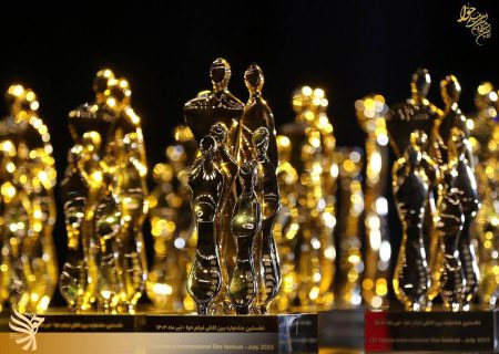 تندیس جشنواره فیلم «حوا» در دستان برترین فیلم‌ها