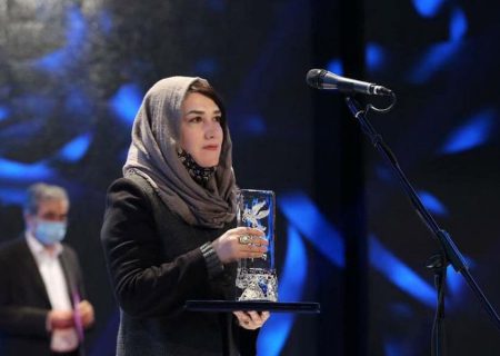 مریم اسمی‌خانی برنده جایزه جشنواره روسی