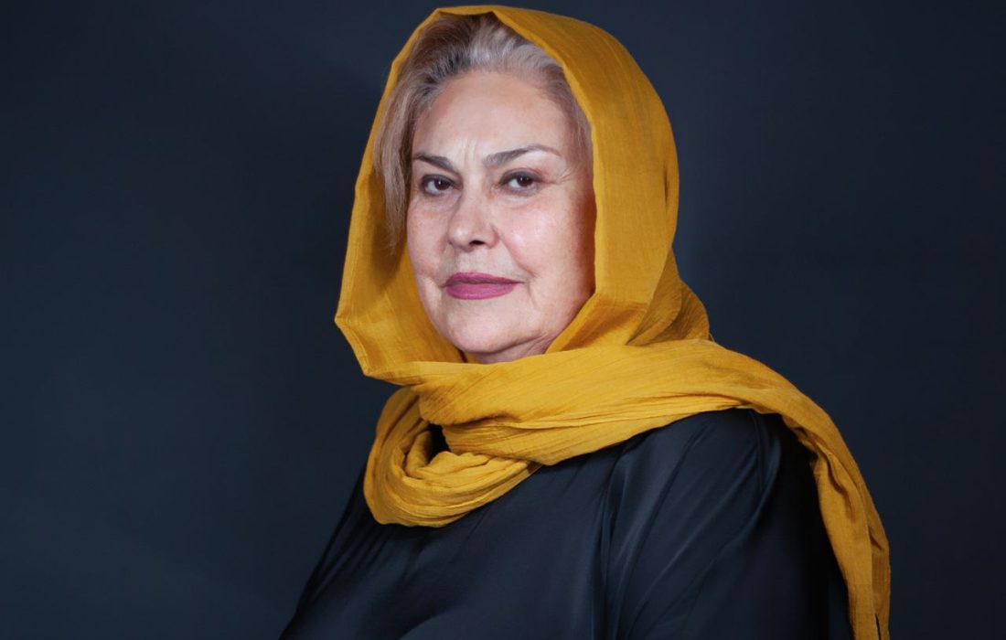 مهرانه مهین&zwnj;ترابی روی صحنه تئاتر می&zwnj;آید